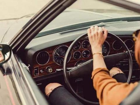 跑一圈高速才知道，家用车的黄金排量是这，车主：竟然弄错了