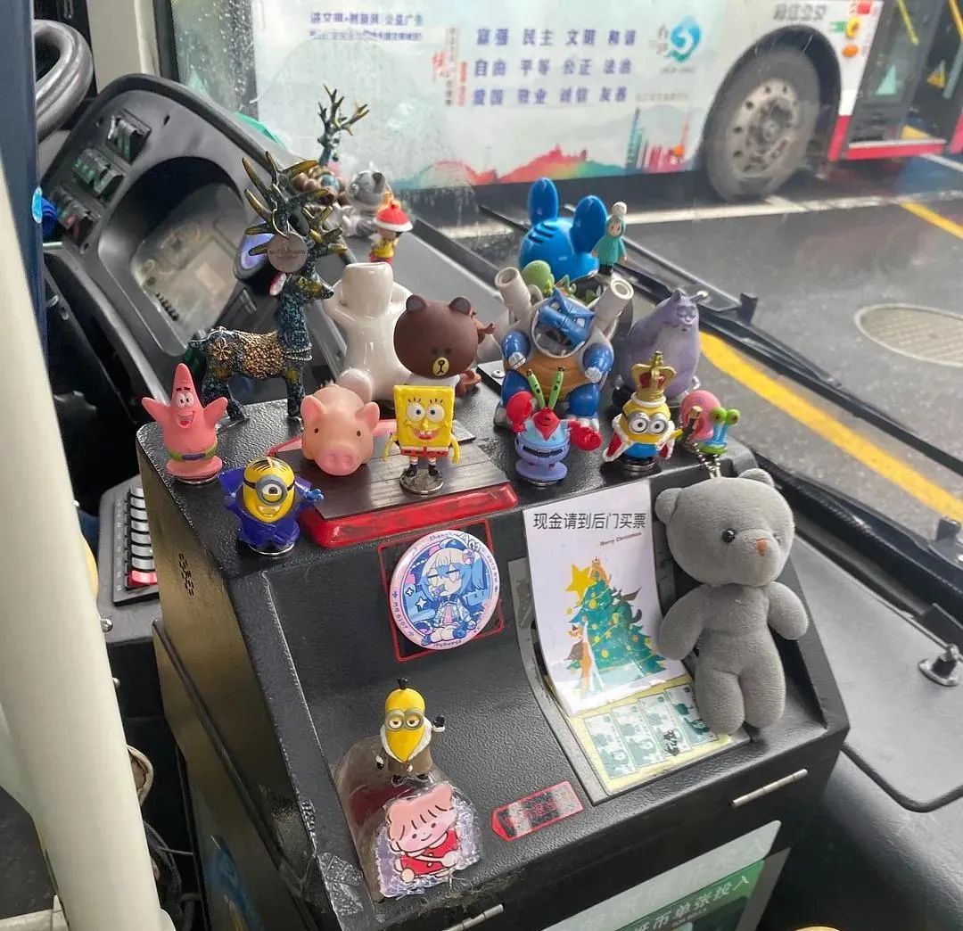 和流星雨一起降落的,有这些人间美好休闲区蓝鸢梦想 - Www.slyday.coM 和流星雨一起降落的,有这些人间美好休闲区蓝鸢梦想 - Www.slyday.coM