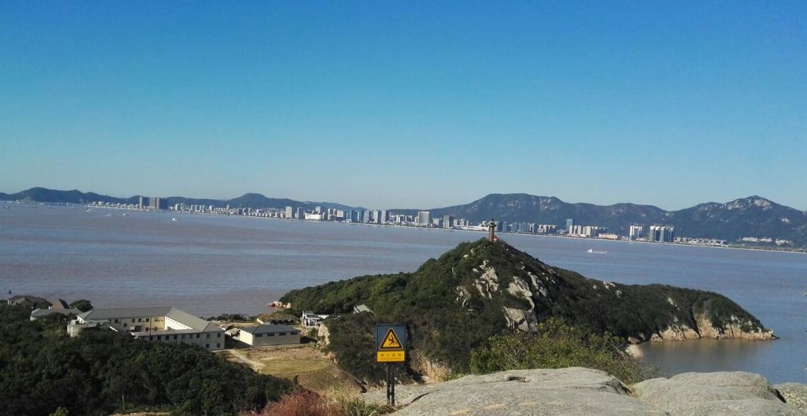 浙江5A级风景区引发游客不满,园内“天价”饮食,或将遭到整治休闲区蓝鸢梦想 - Www.slyday.coM 浙江5A级风景区引发游客不满,园内“天价”饮食,或将遭到整治休闲区蓝鸢梦想 - Www.slyday.coM