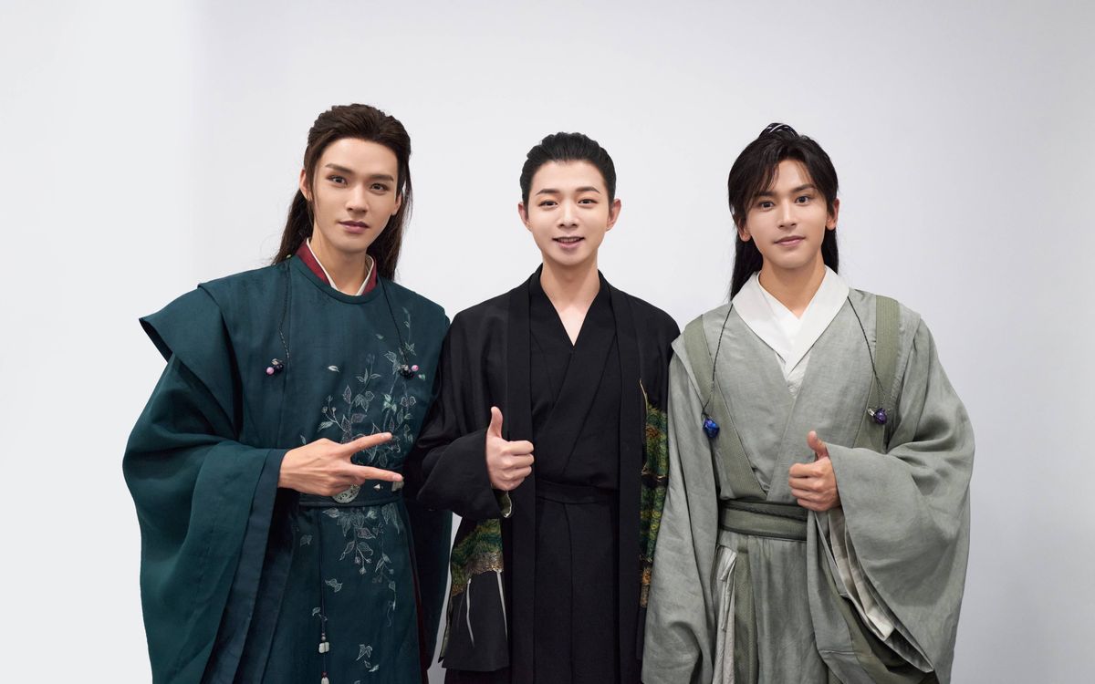 霍尊聊天记录曝光,吐槽王源是无才的绣花枕头,他快凉了吧休闲区蓝鸢梦想 - Www.slyday.coM 霍尊聊天记录曝光,吐槽王源是无才的绣花枕头,他快凉了吧休闲区蓝鸢梦想 - Www.slyday.coM