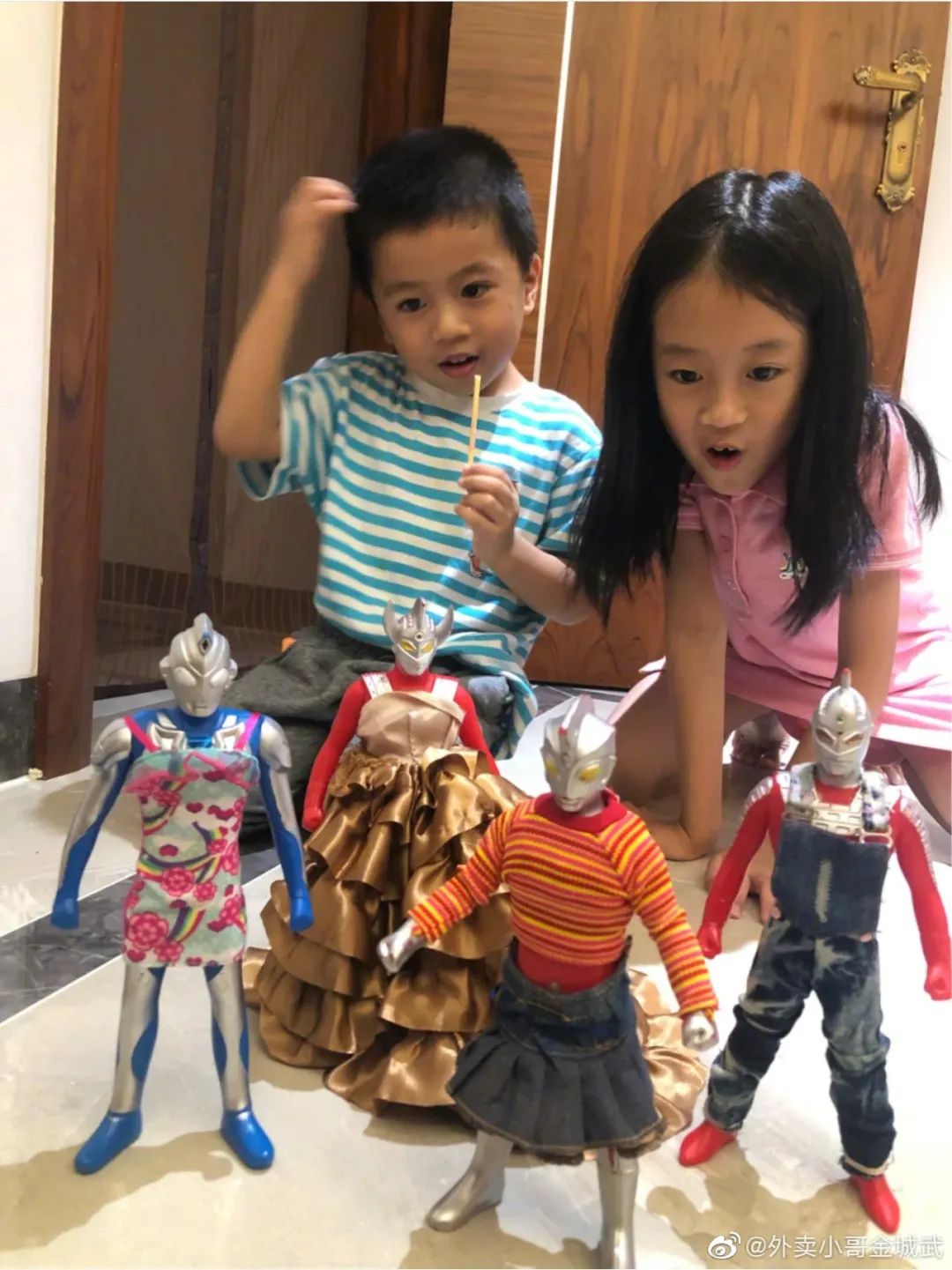 北京野生动物园游客群殴画面曝光,动物们纷纷效仿,场面十分失控哈哈哈哈哈哈休闲区蓝鸢梦想 - Www.slyday.coM 北京野生动物园游客群殴画面曝光,动物们纷纷效仿,场面十分失控哈哈哈哈哈哈休闲区蓝鸢梦想 - Www.slyday.coM