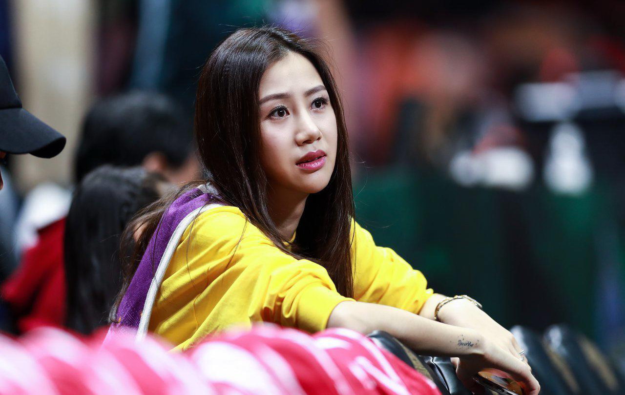 娱乐圈乱象波及花滑世界冠军，陈露霸气回应！CBA球员妻子也重名