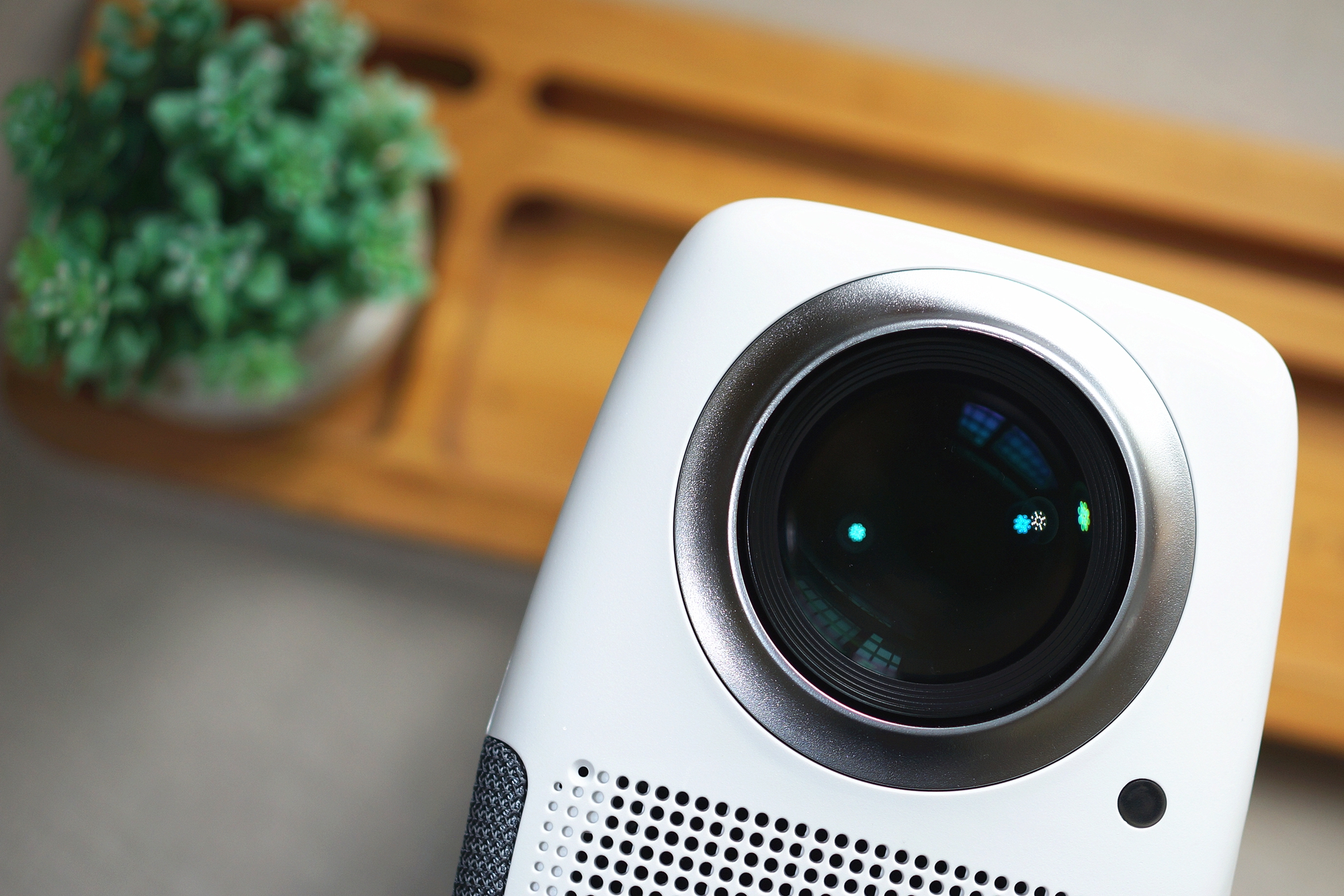 最便宜1080p投影仪 3932-38d273a31a97df873fee36c71847c66c.jpg