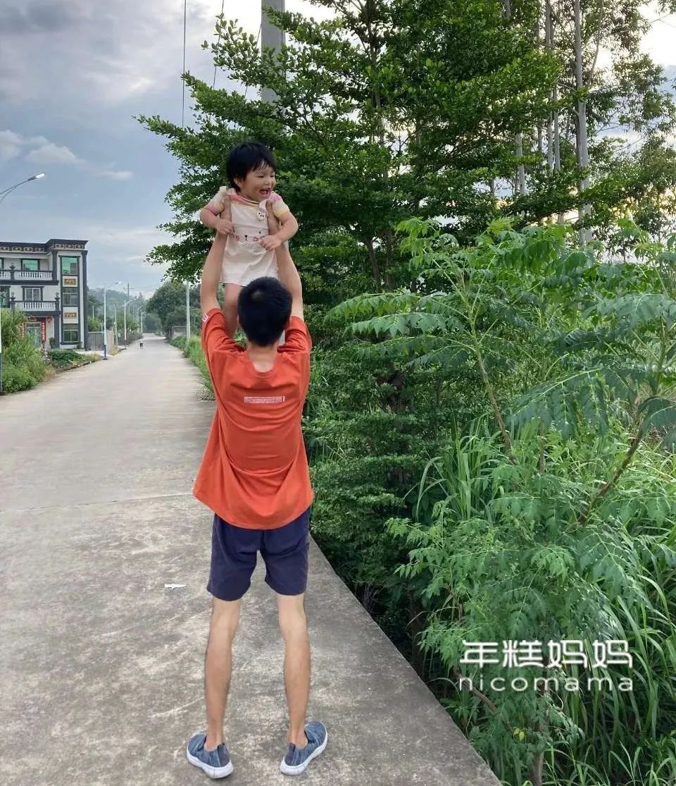 怀孕后,老公做了个疯狂的决定:裸辞、卖房,两个人全职带娃!我快要崩溃了休闲区蓝鸢梦想 - Www.slyday.coM 怀孕后,老公做了个疯狂的决定:裸辞、卖房,两个人全职带娃!我快要崩溃了休闲区蓝鸢梦想 - Www.slyday.coM