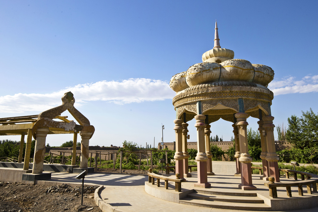 吐鲁番有哪些值得玩乐的地方 全面盘点吐鲁番精彩旅行体验