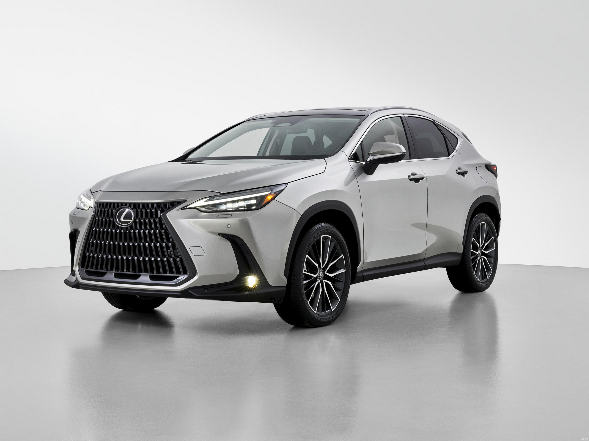 雷克萨斯nx200新款报价,雷克萨斯nx200新款 40万预算,雷克萨斯nx值得买吗?性价比高吗?