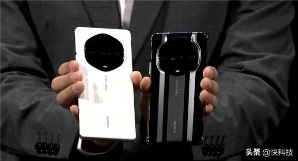 周五首销!荣耀Magic3站上世界第一高楼:点亮迪拜哈利法塔休闲区蓝鸢梦想 - Www.slyday.coM 周五首销!荣耀Magic3站上世界第一高楼:点亮迪拜哈利法塔休闲区蓝鸢梦想 - Www.slyday.coM