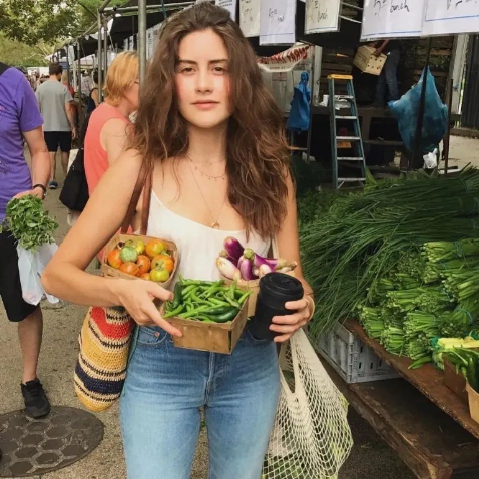 29岁女生4年垃圾仅一玻璃瓶,捡破烂造家具,从不用姨妈巾,却被外网吹爆?休闲区蓝鸢梦想 - Www.slyday.coM 29岁女生4年垃圾仅一玻璃瓶,捡破烂造家具,从不用姨妈巾,却被外网吹爆?休闲区蓝鸢梦想 - Www.slyday.coM