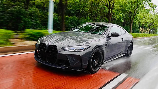 数字化雷霆 全新BMW M4