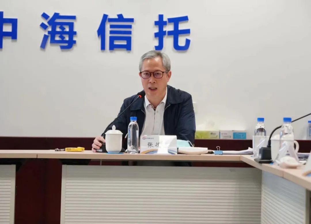 总裁张德荣对公司下半年重点工作作出部署:要深刻理解公司当前面临的