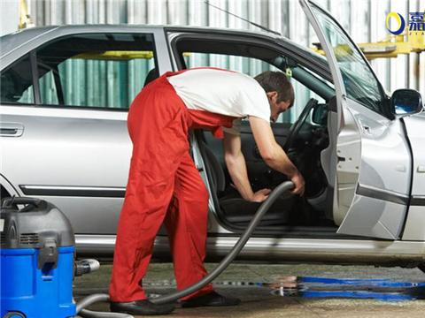 嘉普力汽配工场浅析如何选择品牌轮胎汽配供货平台