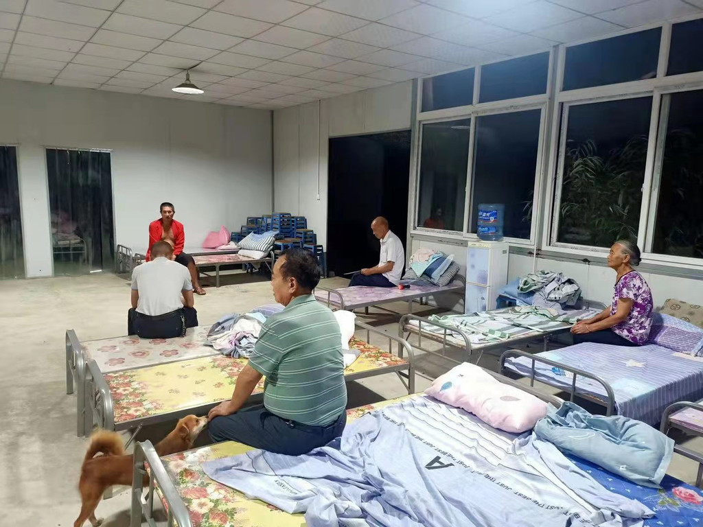 一夜暴雨,四川2万余人紧急转移休闲区蓝鸢梦想 - Www.slyday.coM 一夜暴雨,四川2万余人紧急转移休闲区蓝鸢梦想 - Www.slyday.coM