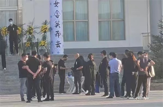 于月仙回老家安葬在回民公墓引发争议，选择火化原因曝光（组图） - 6