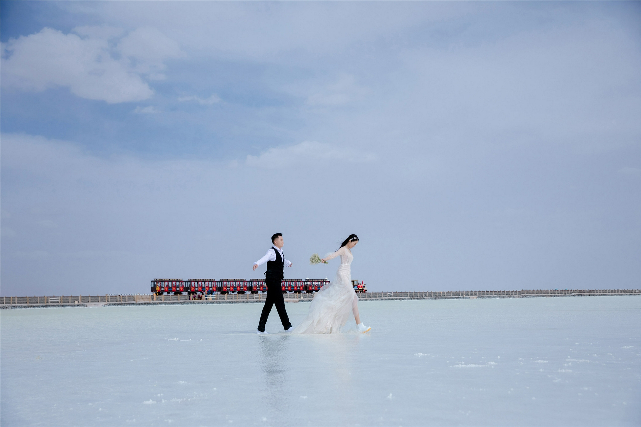 去哪里拍婚纱照_秋季旅拍婚纱照去哪好?这些超赞的旅拍打卡胜地,不去怪可惜的