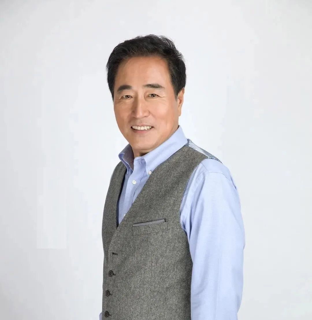 著名演员杨立新苦出身,小小年纪帮寡母养家,如今面临两大苦恼