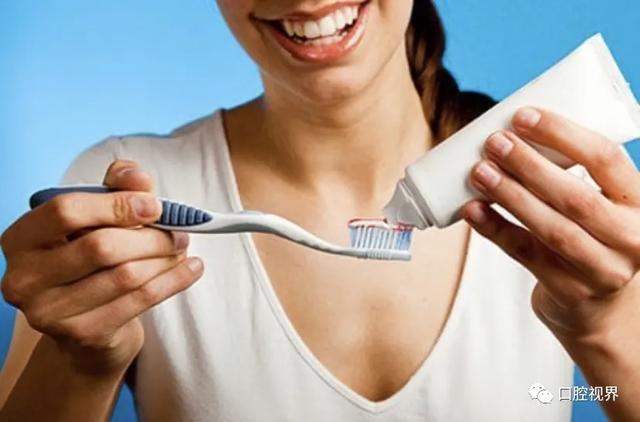 如何美白牙齿（如何美白牙齿最安全）