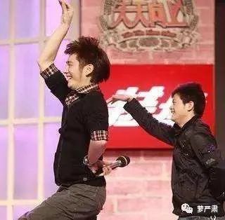 钱枫被控性侵,“被灌醉的女孩”开口说话休闲区蓝鸢梦想 - Www.slyday.coM 钱枫被控性侵,“被灌醉的女孩”开口说话休闲区蓝鸢梦想 - Www.slyday.coM