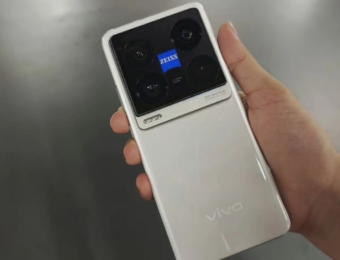 vivox70poro+,vivox70poro+图片 vivox70系列曝光,更强劲的影像系统,更快的充电速度