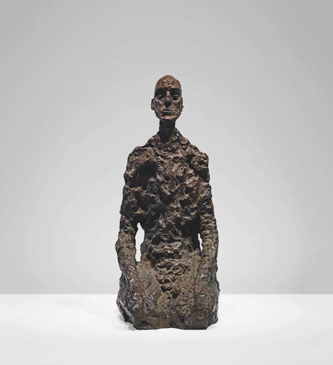 贾科梅蒂与千年雕塑传统为敌