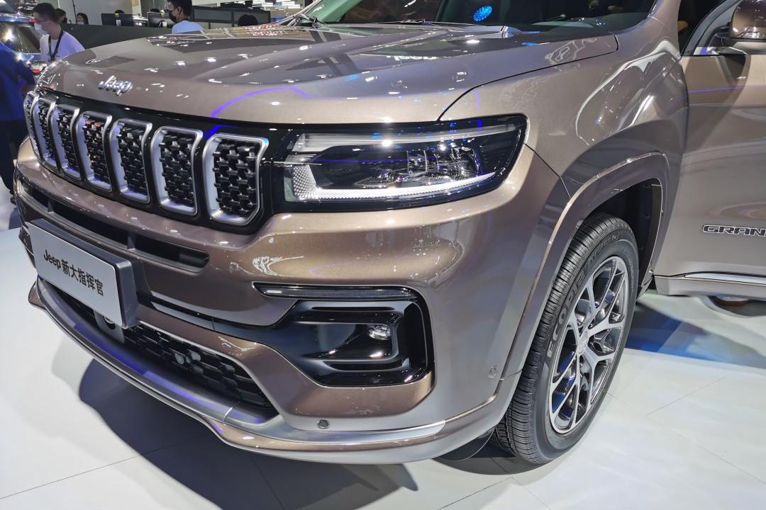 2021款jeep全新指挥官,新大指挥官 2021成都车展 | 全新家族式设计 新款jeep大指挥官售23.98万元起