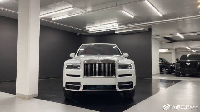 2022年劳斯莱斯库里南