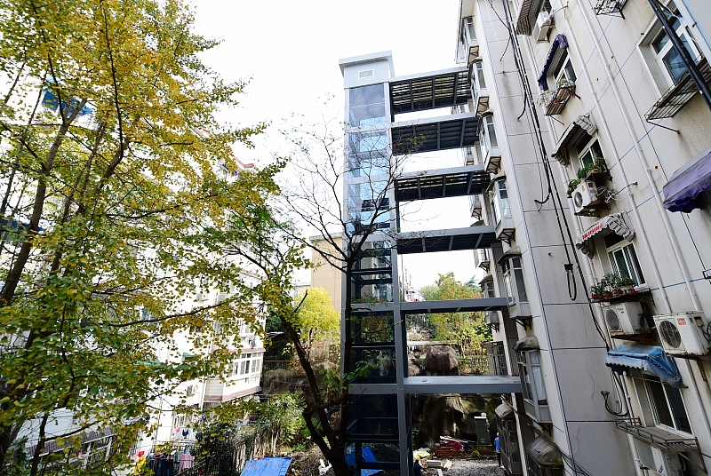 老房子加装电梯迎来"新模式"!1,2楼都不反对,6楼也同意了?