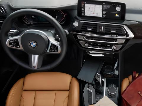 40万级豪华SUV绕不开的“三小强”，到底强在哪里？