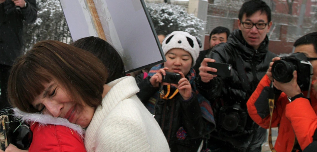 疯狂英语李阳家暴殴打女儿?前妻Kim暴怒发文指控:你一点都没变!休闲区蓝鸢梦想 - Www.slyday.coM 疯狂英语李阳家暴殴打女儿?前妻Kim暴怒发文指控:你一点都没变!休闲区蓝鸢梦想 - Www.slyday.coM