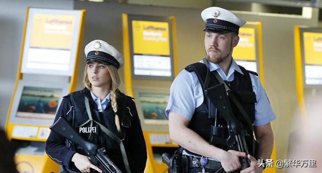 德国8320万人,经济是广东省的2倍,普通人一月工资多少钱?休闲区蓝鸢梦想 - Www.slyday.coM 德国8320万人,经济是广东省的2倍,普通人一月工资多少钱?休闲区蓝鸢梦想 - Www.slyday.coM