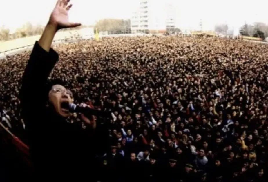 疯狂英语李阳家暴殴打女儿?前妻Kim暴怒发文指控:你一点都没变!休闲区蓝鸢梦想 - Www.slyday.coM 疯狂英语李阳家暴殴打女儿?前妻Kim暴怒发文指控:你一点都没变!休闲区蓝鸢梦想 - Www.slyday.coM