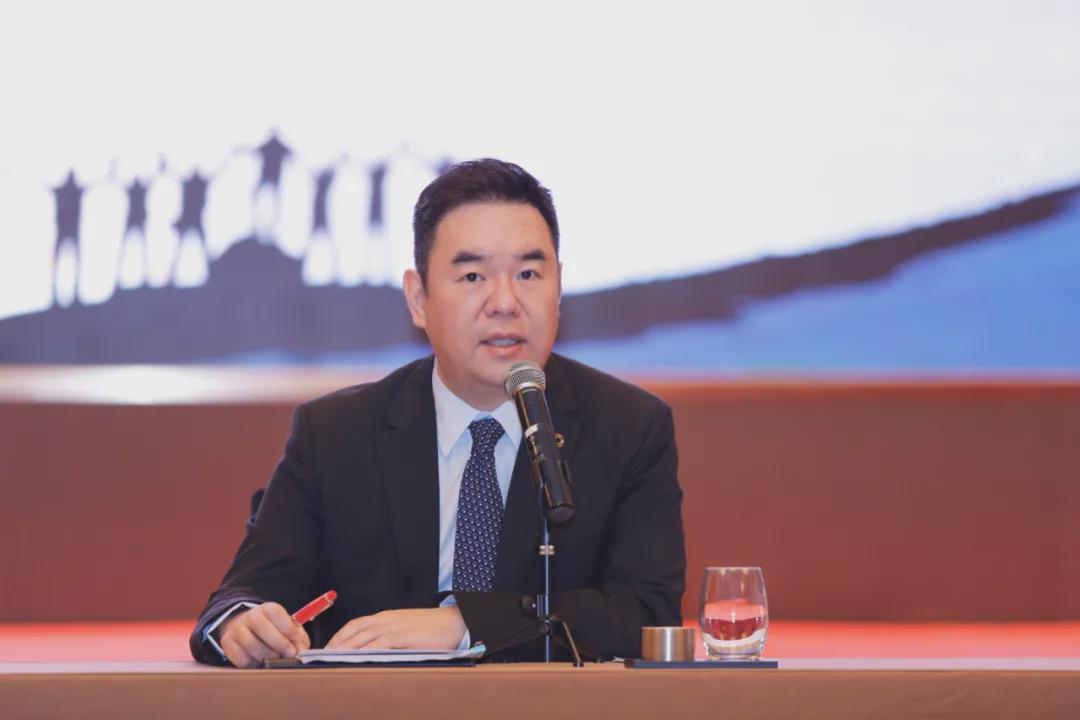 马化腾的朋友圈里除了王兴雷军还有广州第一民企创始人张劲