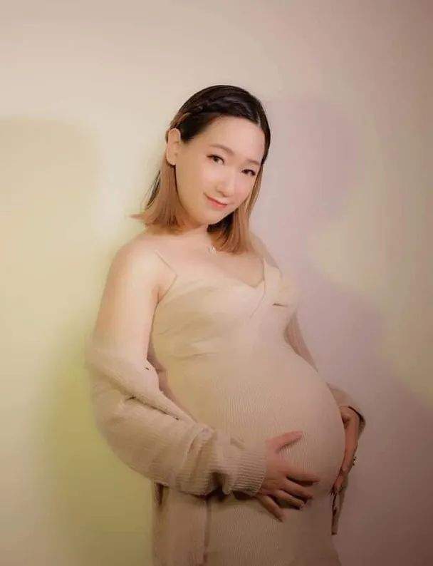 恭喜！香港女星宣布正式做妈妈，结婚4年，为魔术师老公诞下一子