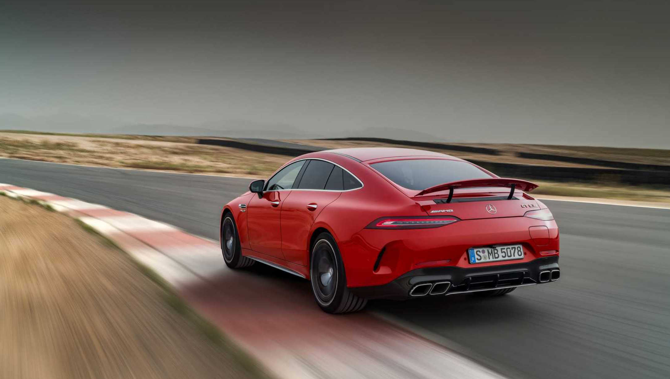 最强大的 AMG,混动版GT 63 SE 性能有多强?2.9秒百公里休闲区蓝鸢梦想 - Www.slyday.coM 最强大的 AMG,混动版GT 63 SE 性能有多强?2.9秒百公里休闲区蓝鸢梦想 - Www.slyday.coM