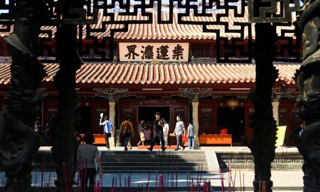 泉州开元寺,千年古刹的佛教寺庙,竟藏有<a href=