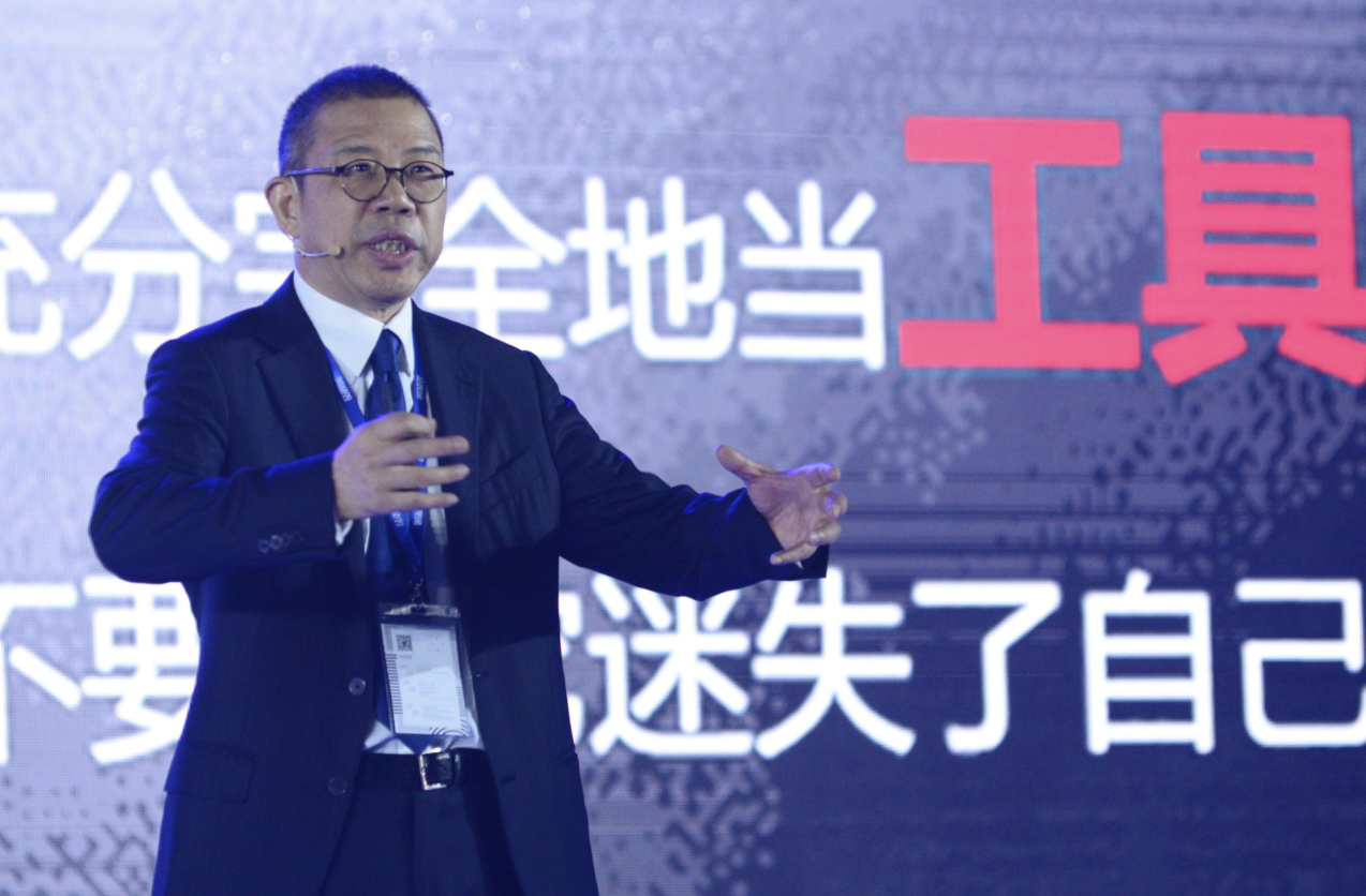 身价689亿美元!超马化腾重新成为首富!钟睒睒“不愿”做首富?休闲区蓝鸢梦想 - Www.slyday.coM 身价689亿美元!超马化腾重新成为首富!钟睒睒“不愿”做首富?休闲区蓝鸢梦想 - Www.slyday.coM