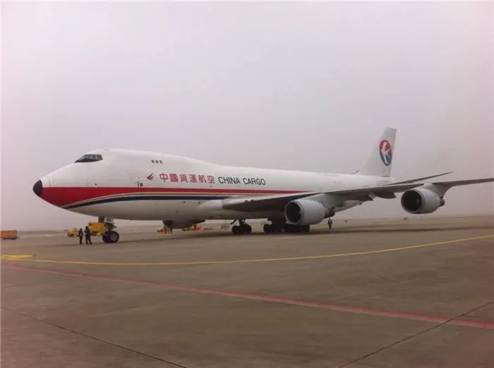 接英雄回家!东航保障第八批在韩志愿军烈士遗骸回国休闲区蓝鸢梦想 - Www.slyday.coM 接英雄回家!东航保障第八批在韩志愿军烈士遗骸回国休闲区蓝鸢梦想 - Www.slyday.coM