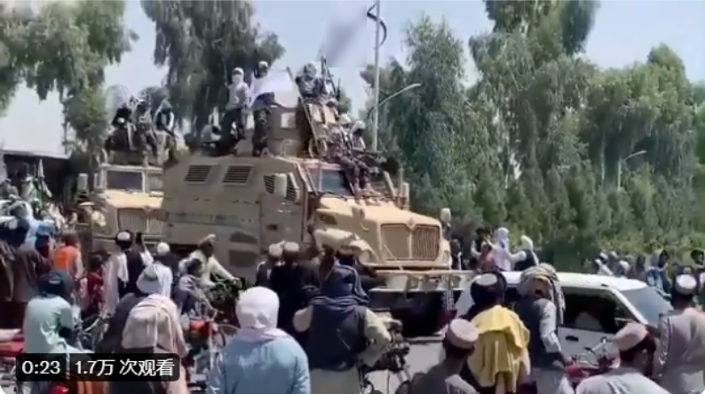 美军撤离后的喀布尔机场:废弃直升机、狗笼、垃圾、手榴弹…美国在阿富汗20年开销曝光休闲区蓝鸢梦想 - Www.slyday.coM 美军撤离后的喀布尔机场:废弃直升机、狗笼、垃圾、手榴弹…美国在阿富汗20年开销曝光休闲区蓝鸢梦想 - Www.slyday.coM