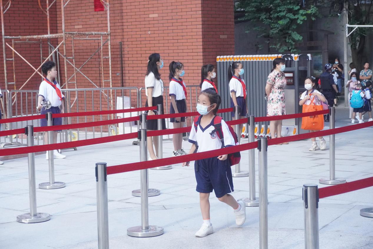 开学啦!一年级新生中竟有6对双胞胎!快看旧部前小学这些可爱孖宝休闲区蓝鸢梦想 - Www.slyday.coM 开学啦!一年级新生中竟有6对双胞胎!快看旧部前小学这些可爱孖宝休闲区蓝鸢梦想 - Www.slyday.coM