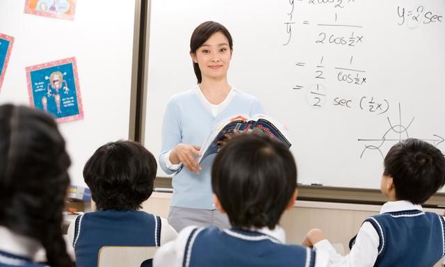 百年回响,党的四大奠基时刻