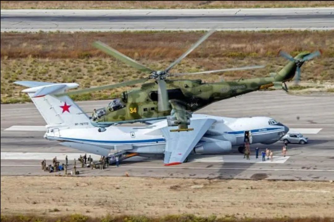 喀布尔鬼门关:飞机粗暴拉升,自杀式降落,怕被塔利班导弹打下来休闲区蓝鸢梦想 - Www.slyday.coM 喀布尔鬼门关:飞机粗暴拉升,自杀式降落,怕被塔利班导弹打下来休闲区蓝鸢梦想 - Www.slyday.coM