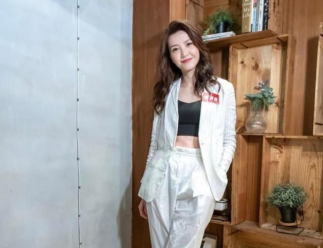 TVB全新悬疑剧开拍,比《刑侦日记》更烧脑?此监制出品必属佳品休闲区蓝鸢梦想 - Www.slyday.coM TVB全新悬疑剧开拍,比《刑侦日记》更烧脑?此监制出品必属佳品休闲区蓝鸢梦想 - Www.slyday.coM