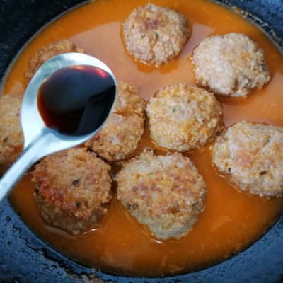 狮子头怎么做（狮子头怎么做好吃视频）