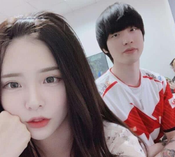 大舅子事业刚有起色后院又着火妻子带着孩子和他离婚