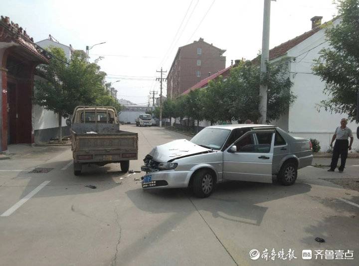 【滨州微警务】发生轻微事故不用愁 微e赔贴心服务解您忧休闲区蓝鸢梦想 - Www.slyday.coM 【滨州微警务】发生轻微事故不用愁 微e赔贴心服务解您忧休闲区蓝鸢梦想 - Www.slyday.coM