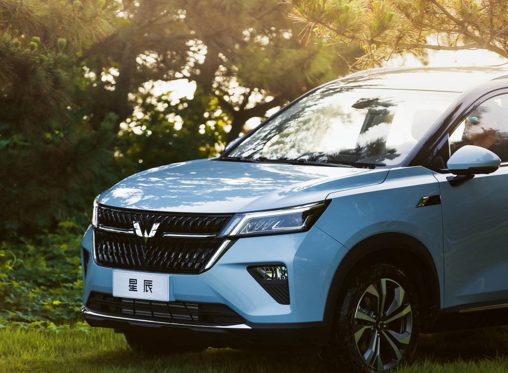 银标首款SUV 内饰档次感十足 五菱星辰将于9月16日开启预售休闲区蓝鸢梦想 - Www.slyday.coM 银标首款SUV 内饰档次感十足 五菱星辰将于9月16日开启预售休闲区蓝鸢梦想 - Www.slyday.coM