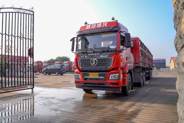 新款德龙新m3000s,新款德龙新m3000 更舒适?为何他们都选择德龙m3000s | 卡车之友网