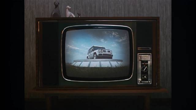 梅赛德斯奔驰EQG概念车的这个官方宣传片拍得有点意思