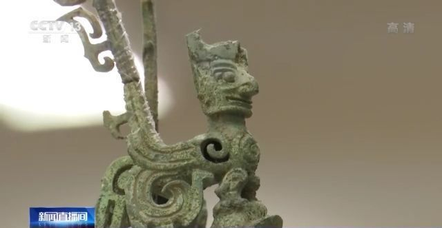 三星堆再有新发现:3号坑青铜神树已出土休闲区蓝鸢梦想 - Www.slyday.coM 三星堆再有新发现:3号坑青铜神树已出土休闲区蓝鸢梦想 - Www.slyday.coM