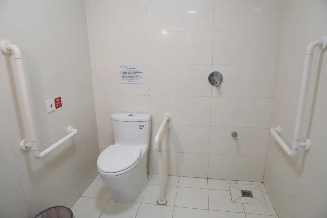 体重18公斤新生报到!活着就已经要用尽全力,他还在学习休闲区蓝鸢梦想 - Www.slyday.coM 体重18公斤新生报到!活着就已经要用尽全力,他还在学习休闲区蓝鸢梦想 - Www.slyday.coM