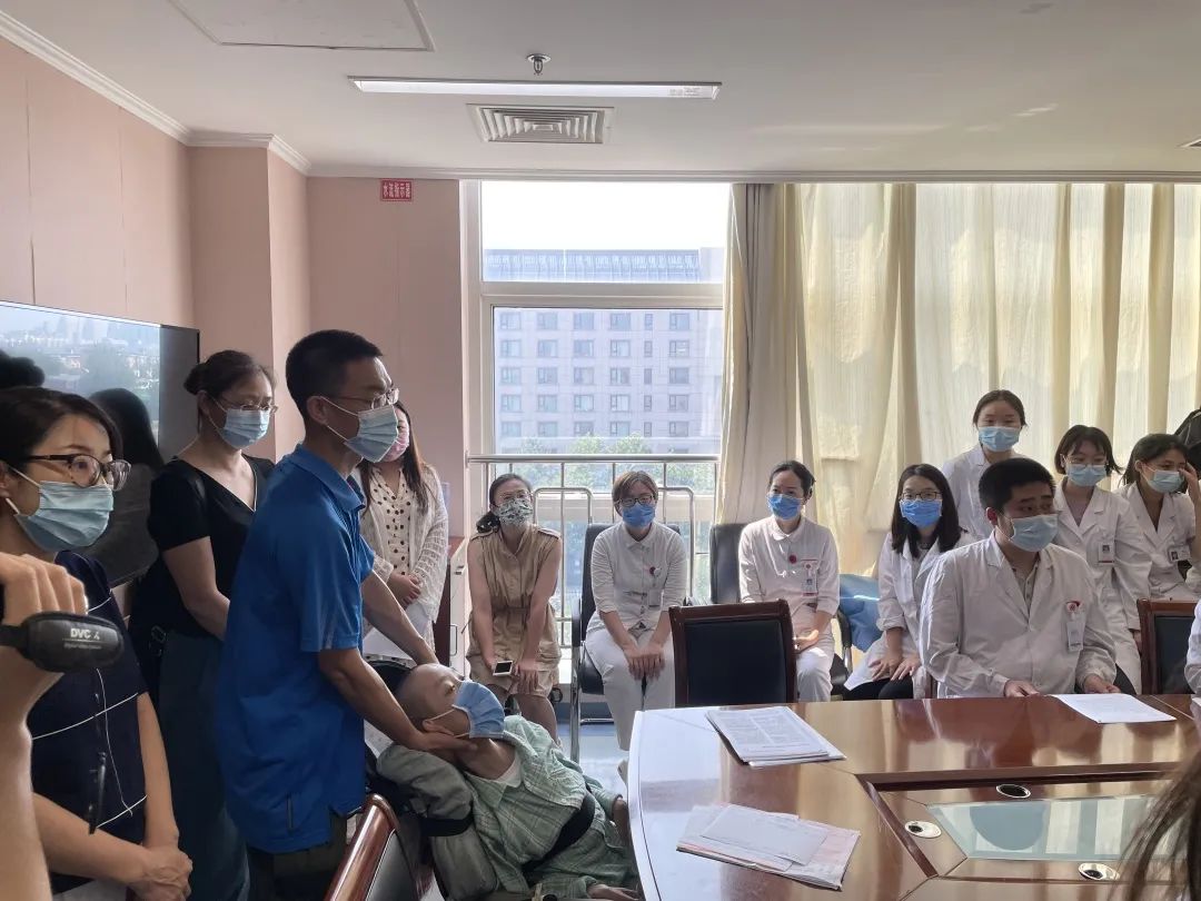 体重18公斤新生报到!活着就已经要用尽全力,他还在学习休闲区蓝鸢梦想 - Www.slyday.coM 体重18公斤新生报到!活着就已经要用尽全力,他还在学习休闲区蓝鸢梦想 - Www.slyday.coM